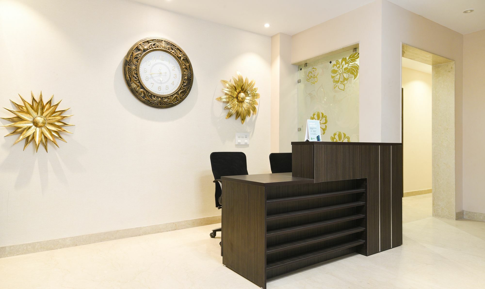 Treebo Iffco Chowk Gurgaon Exterior foto
